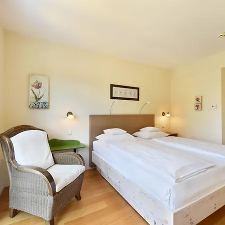 Hirschen In Freiburg-lehen 4* Freiburg im Breisgau